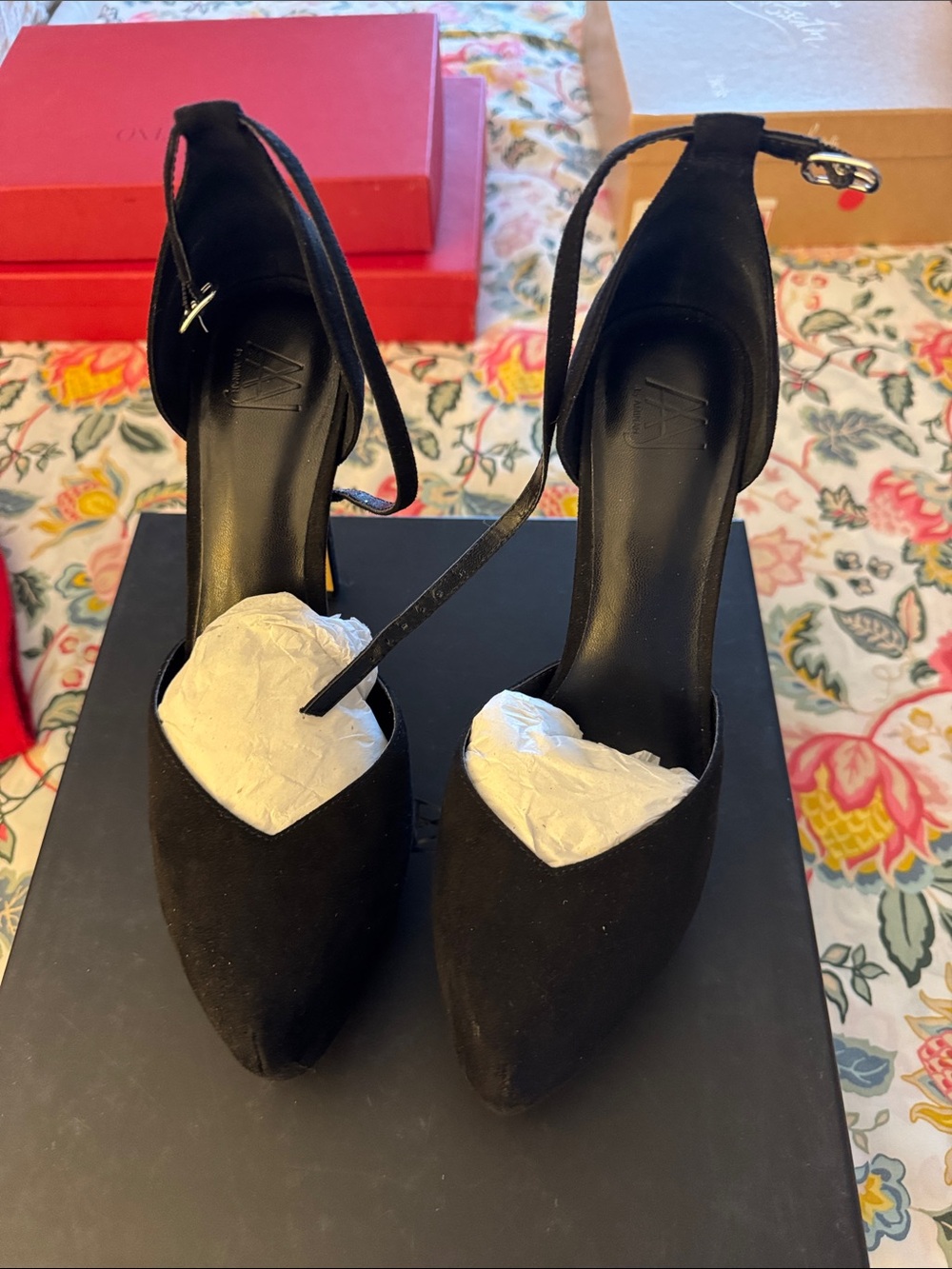 Women's Black Pointed-Toe Ankle-Strap Platform Heels